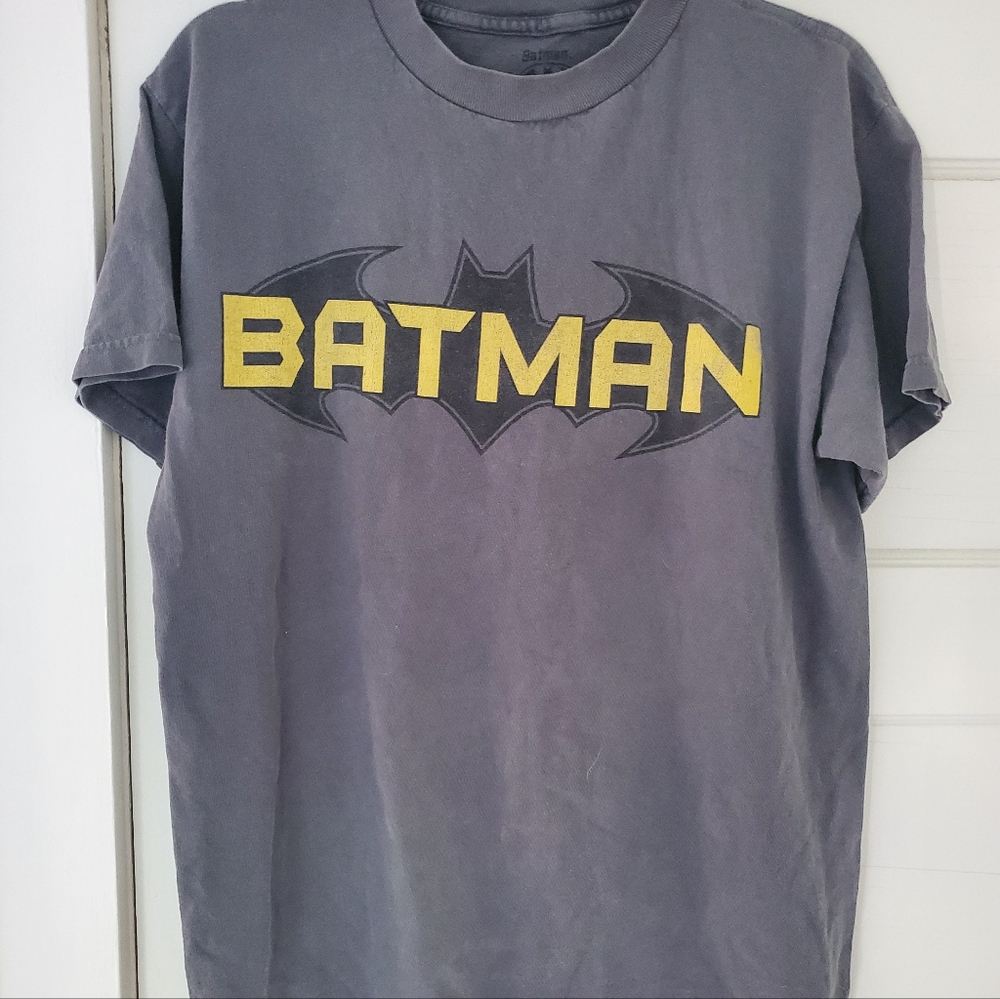 Batman Shirt (very comfortable size Medium)